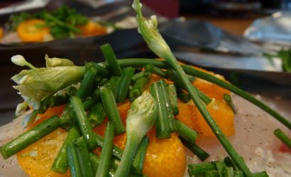 Filet de St Pierre aux fleurs de ciboulette thaï et aux kumquats