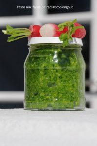 Pesto vert aux fanes de radis