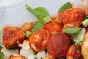 Recette de salade de poivrons rouges avec ses boulettes de mozzarella