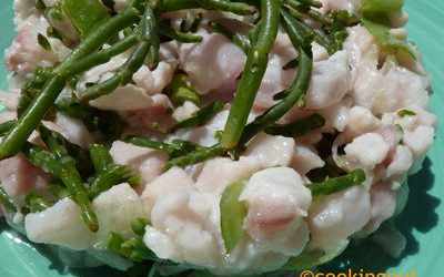 Entrée d'été le tartare de mulet à la salicorne