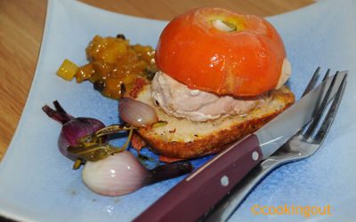 Burger de tomate, veau et son chutney