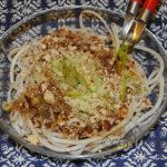 Crudité d'hiver :Spaghetti de radis noir à la pomme et aux noisettes