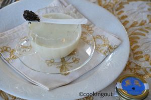 Caviar et son velouté de topinambour