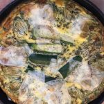 La frittata aux fleurs de courgettes et fromage de brebis