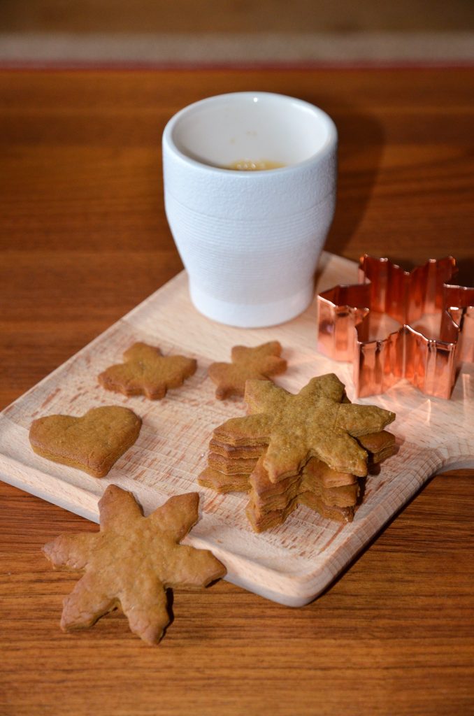Pepparkakor petits biscuits épicés suédois pour accompagner pour le café 