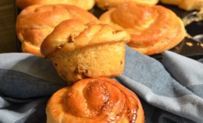 Recette de brioches fleurs à la pistache