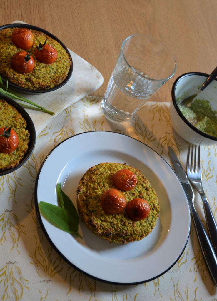 galette de courgettes et carottes à la farine de pois chiche et à la sauge