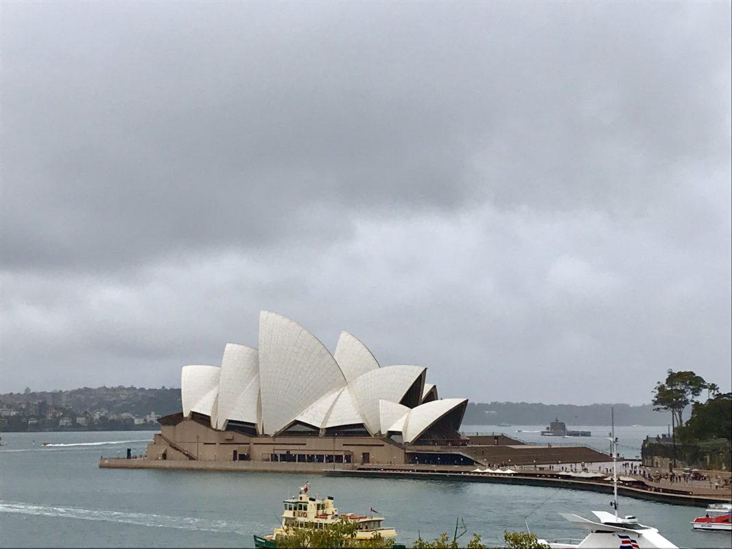 vue de l'opéra de Sydney depuis le MCA