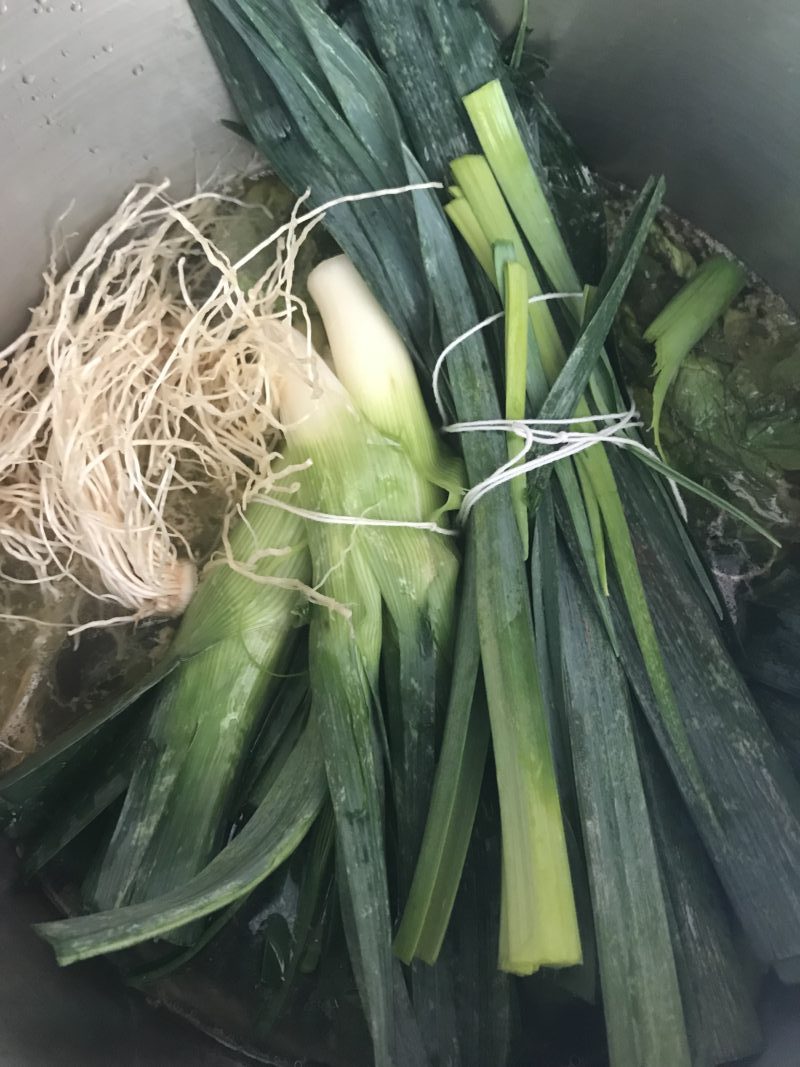 poireaux pour le bouillon de volaille