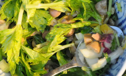salade de céleri parfumée au citron confit et olives vertes