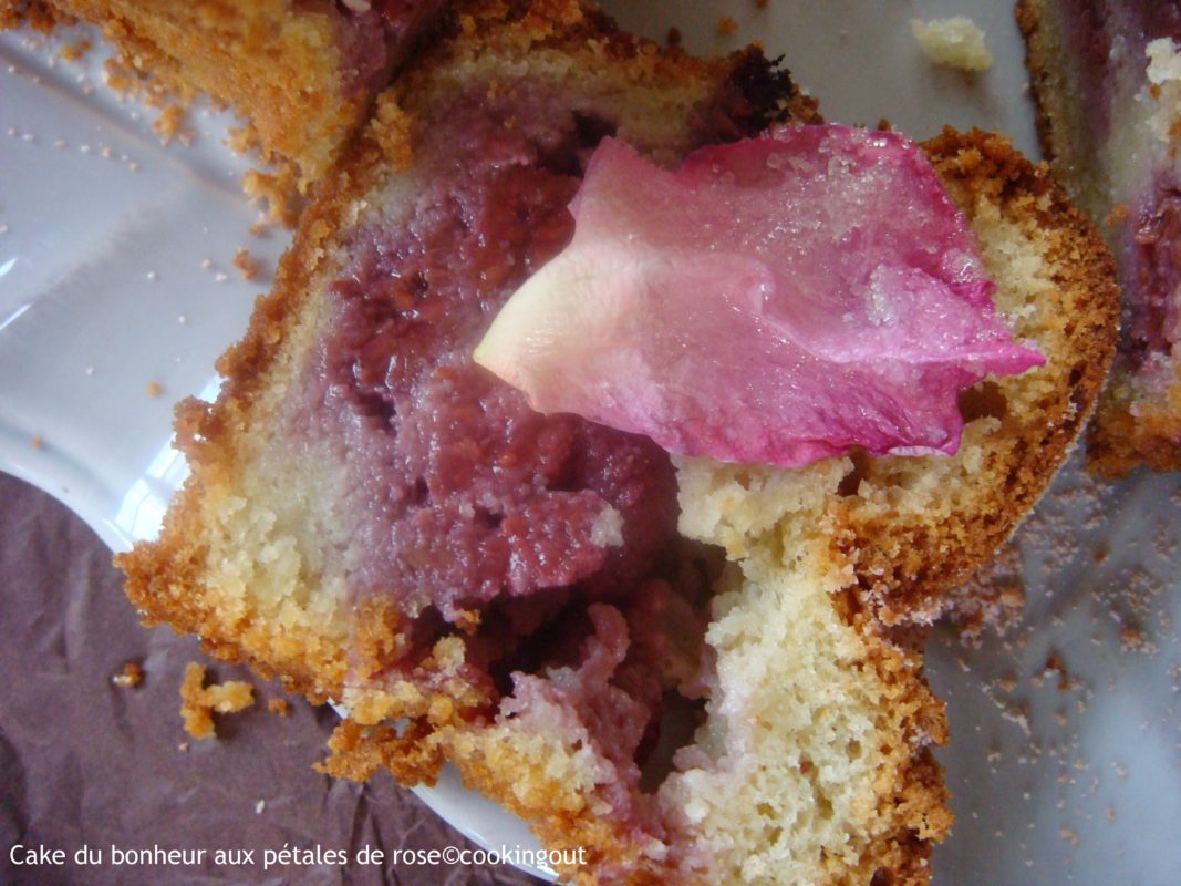 cake du bonheur à la rose et à la framboise