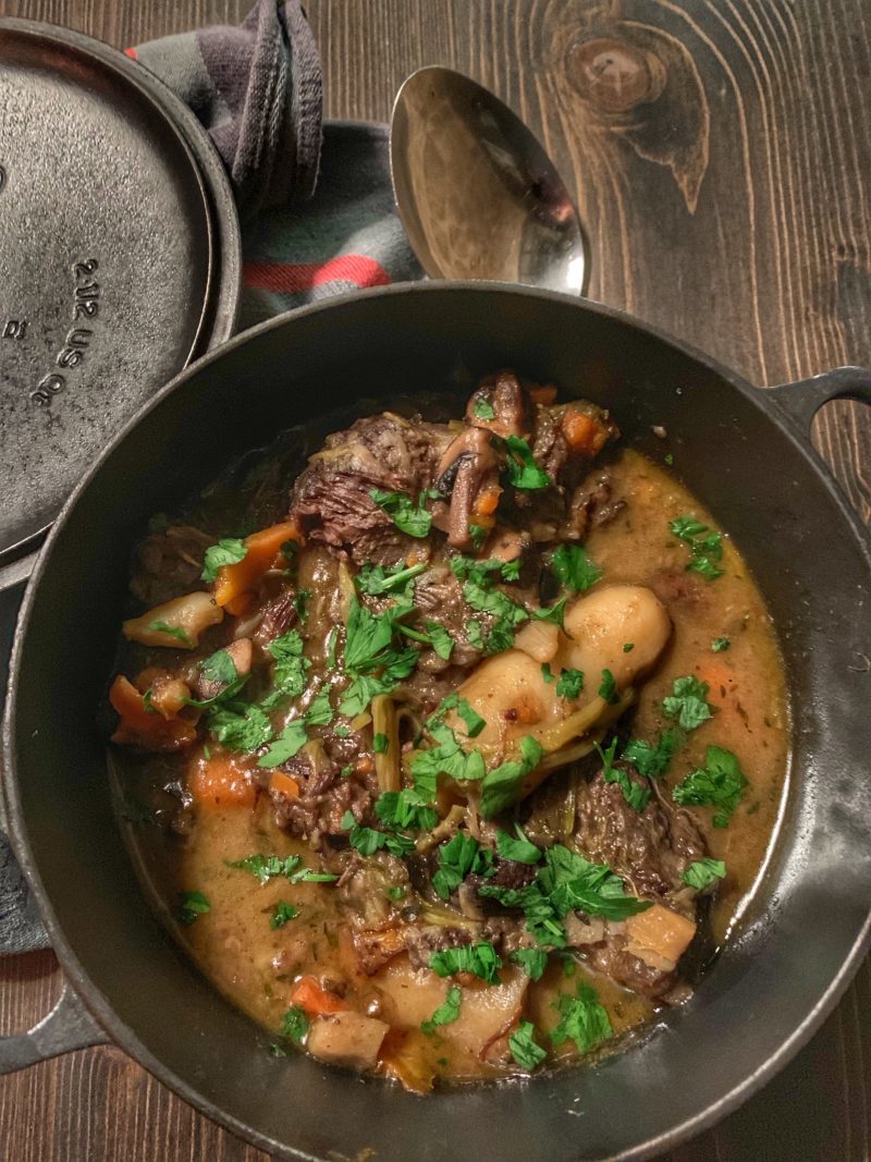 joues de bœuf braisées à la bière et ses légumes