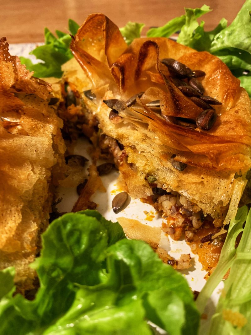 Tourte quinoa et butternut aux graines et canneberges