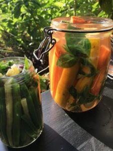 carottes et courgettes jaunes fermentées