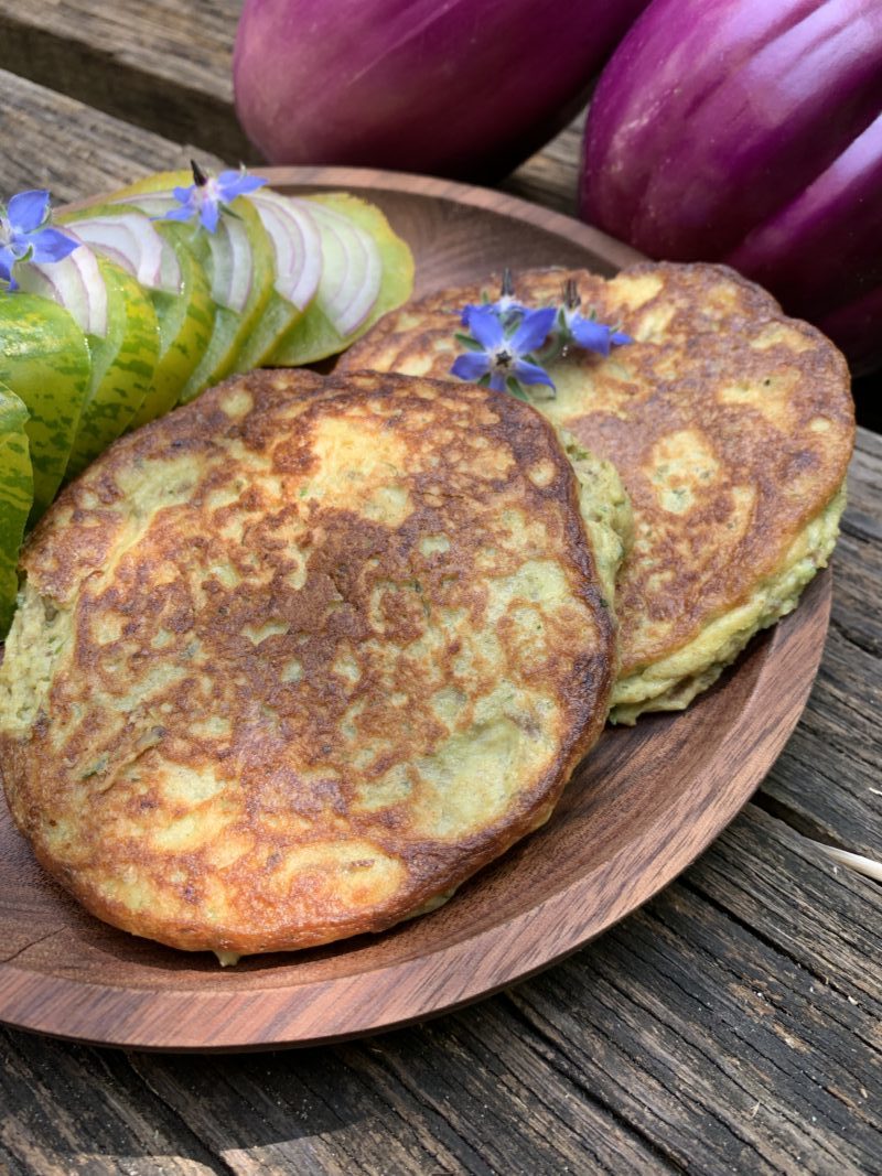 galettes aubergine avocat à la bourrache très complètes