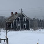 petite maison en bois canadienne