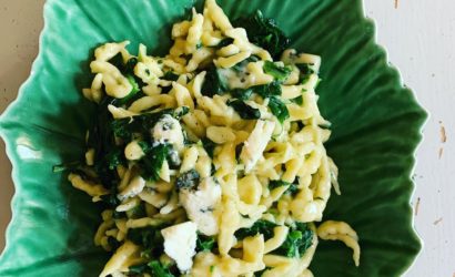 Spätzle aux épinards et au fromage bleu, recette de pâtes allemandes