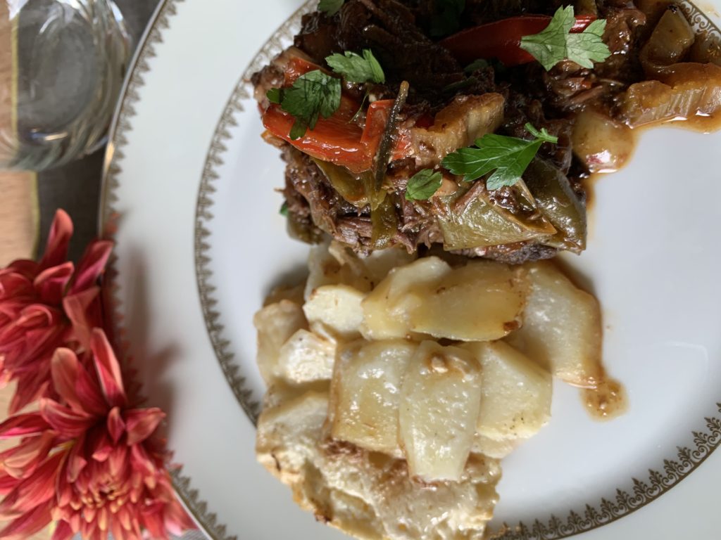 assiette de joue de boeuf braisée aux poivrons