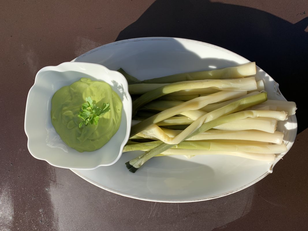 poireaux mayonnaise verte réalisé avec du vert de poireau